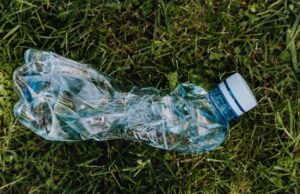 El costo oculto del plástico: Un estudio proyecta que su impacto en la salud podría duplicarse para 2040