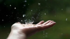 Científicos lograron generar electricidad a partir de gotas de lluvia