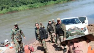 Patrulla náutica binacional refuerza el control sobre el río Uruguay y decomisa artes de pesca ilegales en un tramo de alto valor ambiental