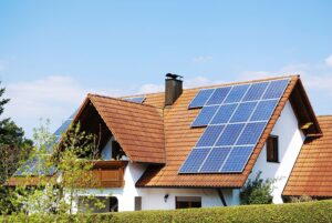Paneles solares en casa: errores que afectan rendimiento, seguridad y beneficios económicos