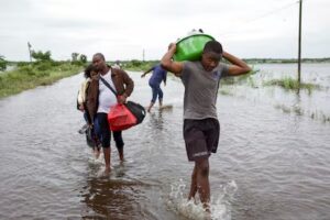 Mozambique bajo el agua: Inundaciones catastróficas dejan más de 140 muertos y 400.000 desplazados