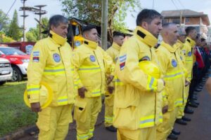 Misiones invierte más de $133 millones para mejorar el equipamiento de bomberos voluntarios ante incendios forestales